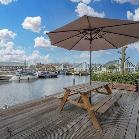 UitgeestMeerzicht 70 - Vakantiehuis Aan Het Water!别墅 外观 照片